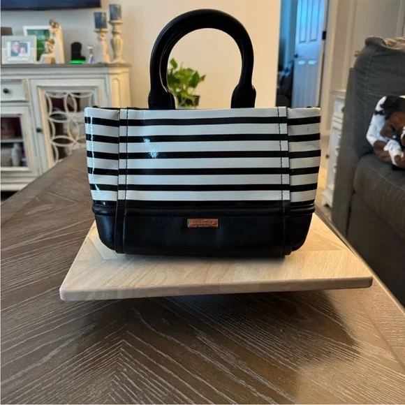 Kate Spade Black and White Striped Handbag - Picture 3 of 11